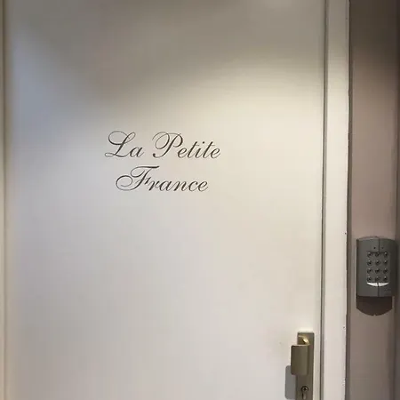 Carpe Diem - Au Pied De La Cathedrale 斯特拉斯堡